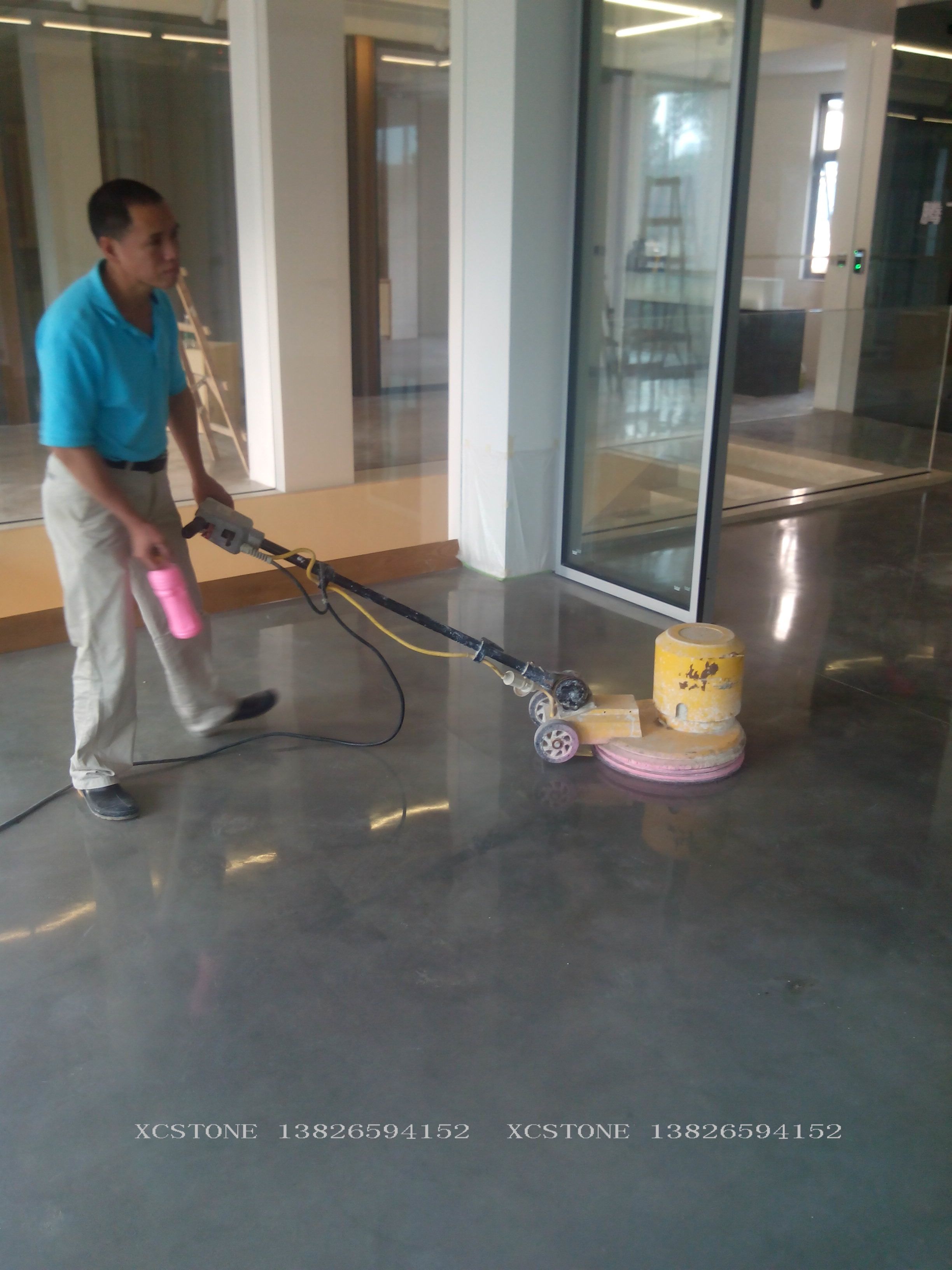 水泥鋼化處理地面